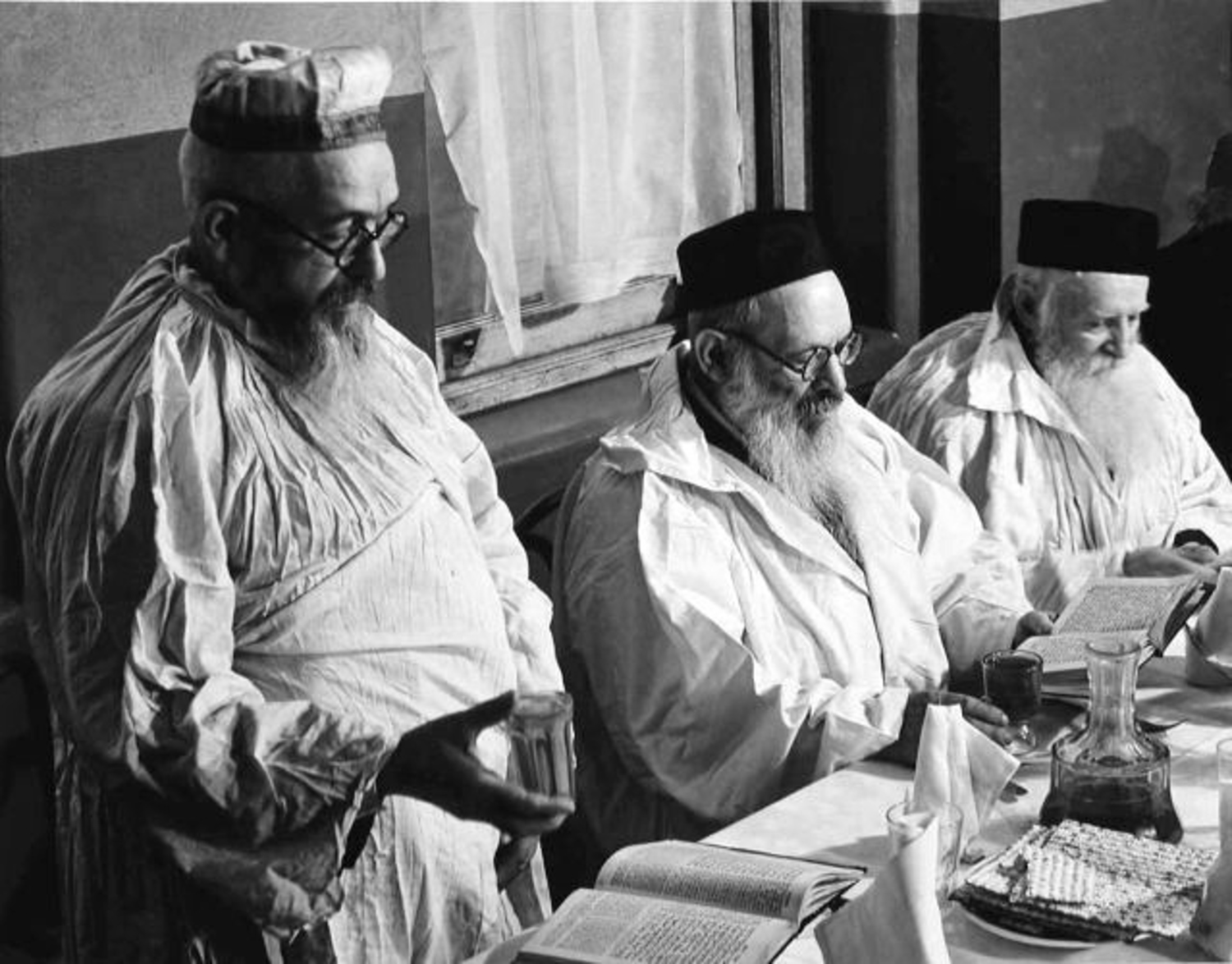 Old world Seder